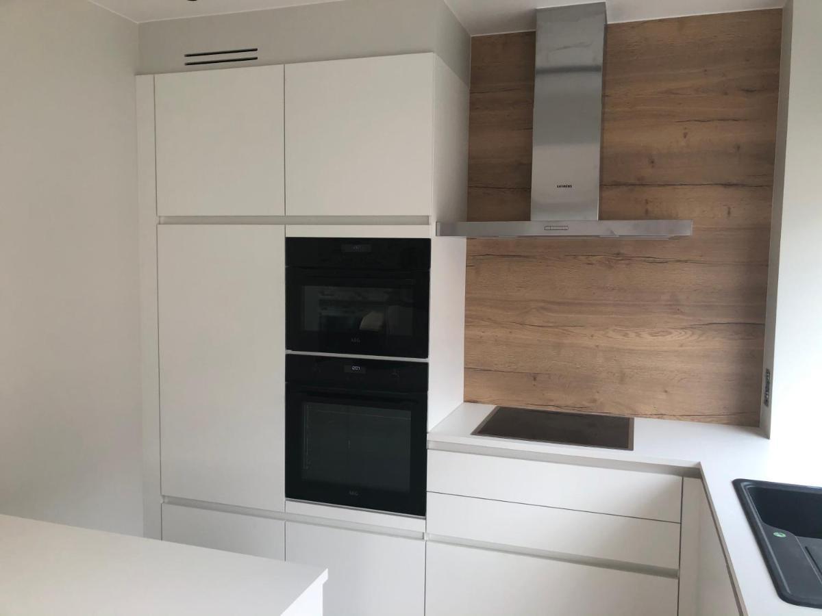 Ros'A Tourist & Business Appartment 登德尔蒙德 外观 照片