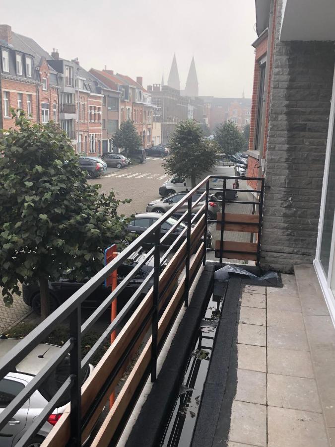 Ros'A Tourist & Business Appartment 登德尔蒙德 外观 照片