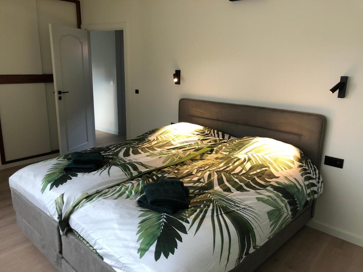 Ros'A Tourist & Business Appartment 登德尔蒙德 外观 照片